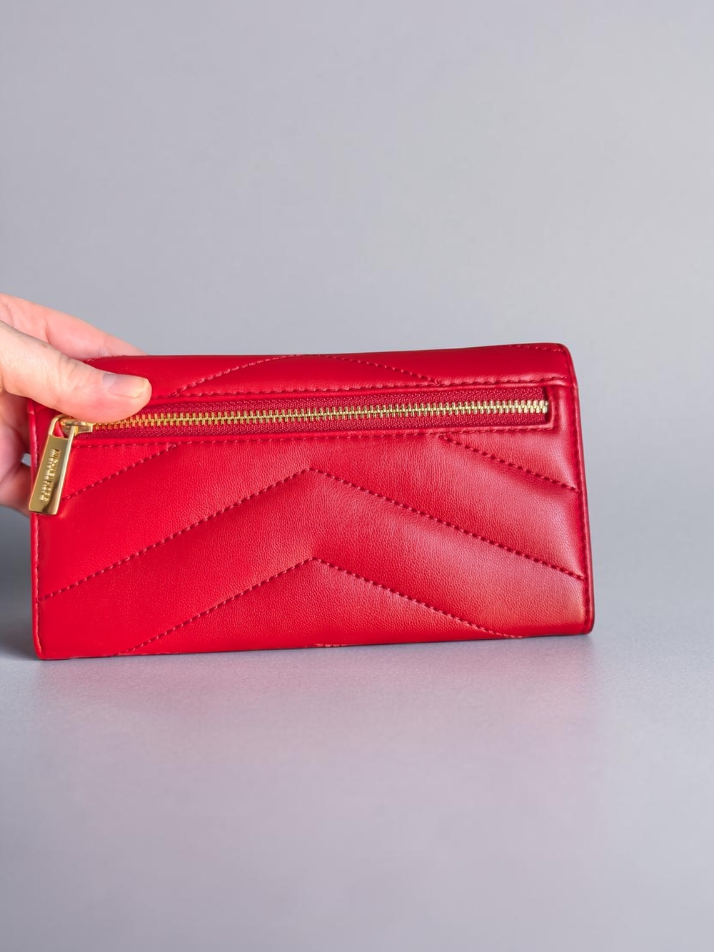 Michael Kors Jet Set Travel Large Trifold Wallet - Bright Red (NWT) - Picture 4 of 8